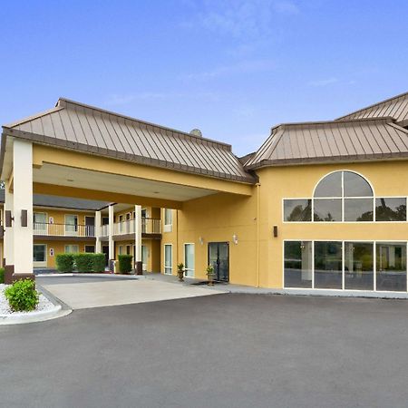 Baymont By Wyndham Santee Motel Buitenkant foto