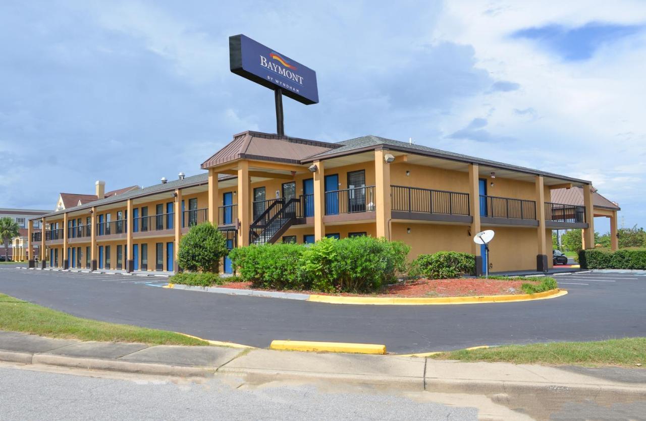 Baymont By Wyndham Santee Motel Buitenkant foto