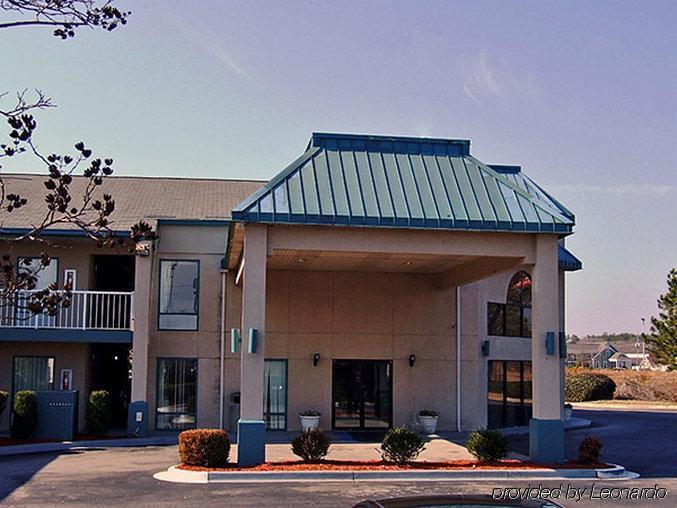 Baymont By Wyndham Santee Motel Buitenkant foto
